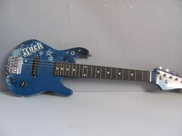 PLAY ON rockgitaar van 72cm(kinder gitaar)prima geluid en 6  beschikbaar voor biedingen