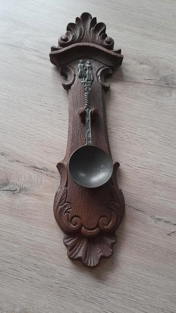 Rekje met Tinnen Lepel! beschikbaar voor biedingen