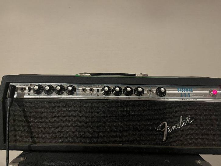 Fender Bassman 135 Top + Flightcase, Muziek en Instrumenten, Versterkers | Bas en Gitaar, Gebruikt, Basgitaar, 100 watt of meer