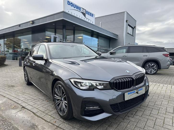 BMW 3-serie 330i M Sport Trekhaak | Camera | HiFi | Stoelver, Auto's, BMW, Bedrijf, Te koop, 3-Serie, ABS, Achteruitrijcamera