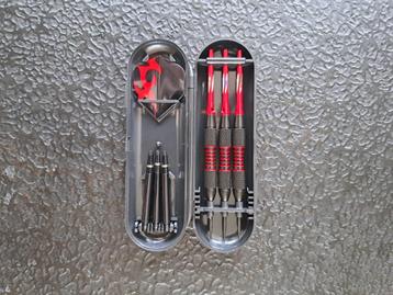 22g Dartset – 3 Stuks – IJzer & Aluminium – Rood/Zwart beschikbaar voor biedingen