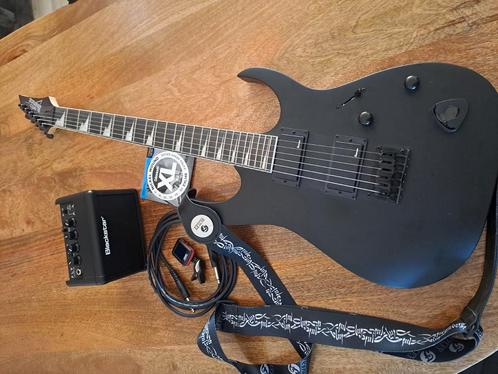 Ibanez gio black plus accessoires!, Muziek en Instrumenten, Snaarinstrumenten | Gitaren | Elektrisch, Zo goed als nieuw, Ibanez