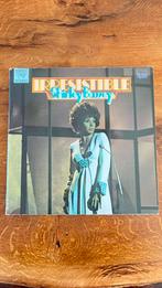Shirley Bassey - Irresistible LP, Ophalen, 1960 tot 1980, Gebruikt, 12 inch
