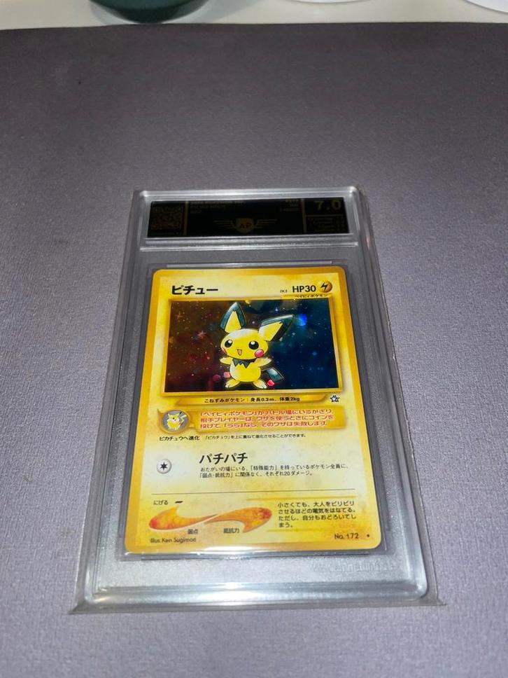 Pichu grade 7 holo neo genisis pokemon 2000, Hobby en Vrije tijd, Verzamelkaartspellen | Pokémon, Zo goed als nieuw, Ophalen of Verzenden