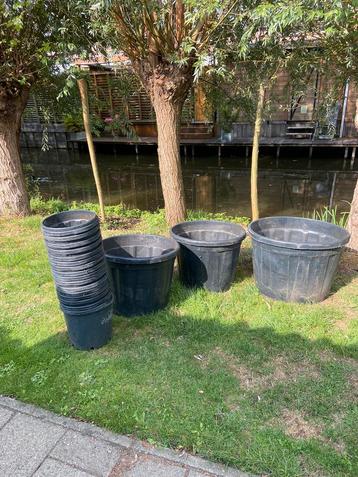 Bloembakken metselbak bloempot XXL oppot potten kweekbakken beschikbaar voor biedingen
