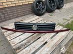 Grill Volkswagen Vento MK3 Phase 1, Auto-onderdelen, Carrosserie en Plaatwerk, Gebruikt, Ophalen of Verzenden, Motorkap, Volkswagen