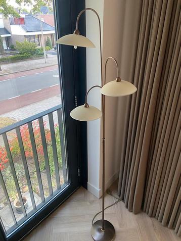 Vintage Vloerlamp met 3 Lampen en dimschakelaar beschikbaar voor biedingen
