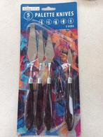 nieuw pakje met 4 paletmesjes, Hobby en Vrije tijd, Schilderen, Ophalen of Verzenden, Nieuw, Overige typen