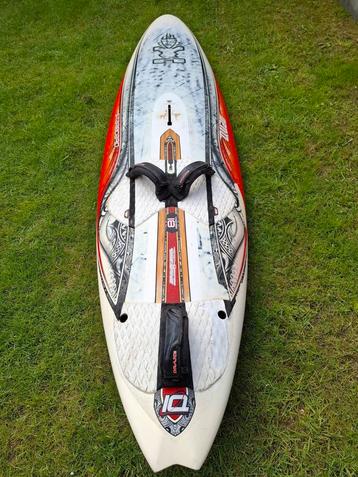Starboard wave board 81L beschikbaar voor biedingen