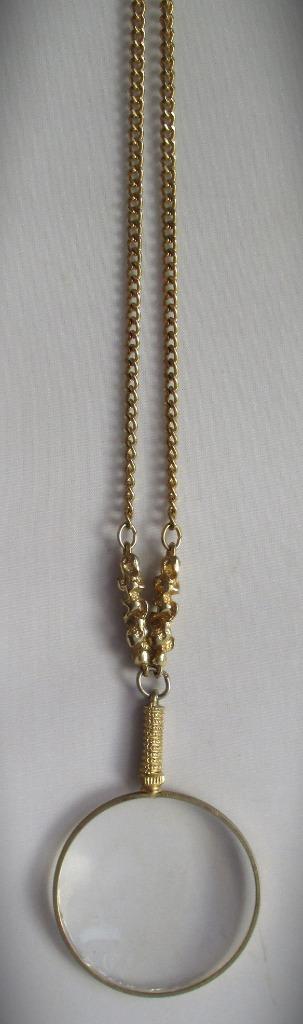 Loep aan Ketting~Goud kleur~Vergrootglas bij de hand beschikbaar voor biedingen