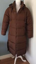 Mooie bruine jas met capuchon - maat 36, nieuw, Kleding | Dames, Jassen | Winter, Ophalen of Verzenden, Nieuw, Maat 36 (S), Bruin
