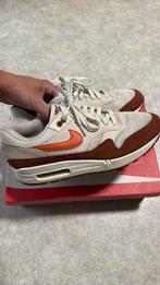 Nike Air Max 1 Mars Stone US9 - GOEDE STAAT, Ophalen of Verzenden, Zo goed als nieuw, Overige kleuren