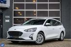 Ford FOCUS Wagon 1.0 EcoBoost Titanium X Business Achteruitr, 1328 kg, Stof, Gebruikt, Wit
