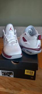 JORDAN STAY LOYAL 3  maat 36,5, Ophalen, Nieuw, Schoenen
