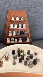 Vingerhoedjes Collectie met Display, Verzamelen, Vingerhoedjes, Gebruikt, Reliëf, Ophalen of Verzenden, Buitenland