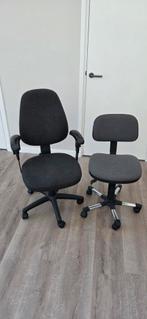 2 Bureaustoelen met verstelbare armleuning, Ophalen, Zwart