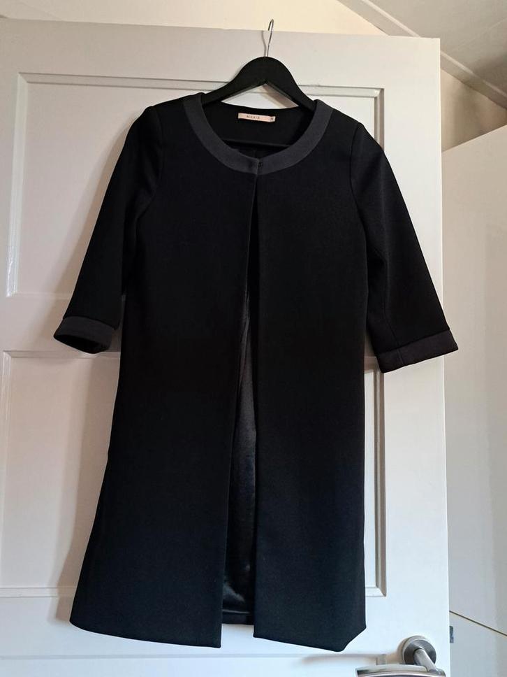 Nikkie Overjas maat 34 met tijger, Kleding | Dames, Jasjes, Kostuums en Pakken, Zo goed als nieuw, Maat 34 (XS) of kleiner, Zwart