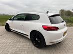 Volkswagen Scirocco 1.4 TSI Highline Plus 2010 Carplay Xenon, Voorwielaandrijving, Euro 5, Stof, Gebruikt