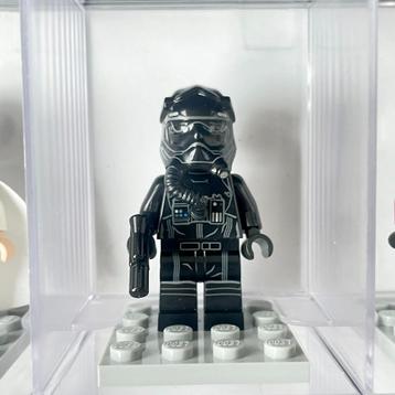 Lego Star Wars First Order TIE Fighter Pilot sw0672 75101 beschikbaar voor biedingen