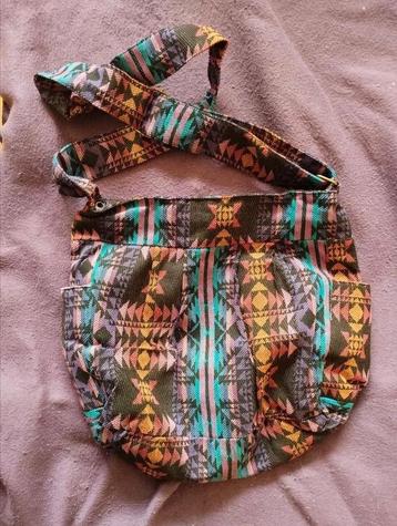 NIEUWE schoudertas hippie  beschikbaar voor biedingen