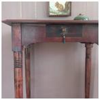 Mooi oud tafeltje / bijzettafel / haltafel, Huis en Inrichting, Kasten | Dressoirs, Ophalen, Zo goed als nieuw, 25 tot 50 cm