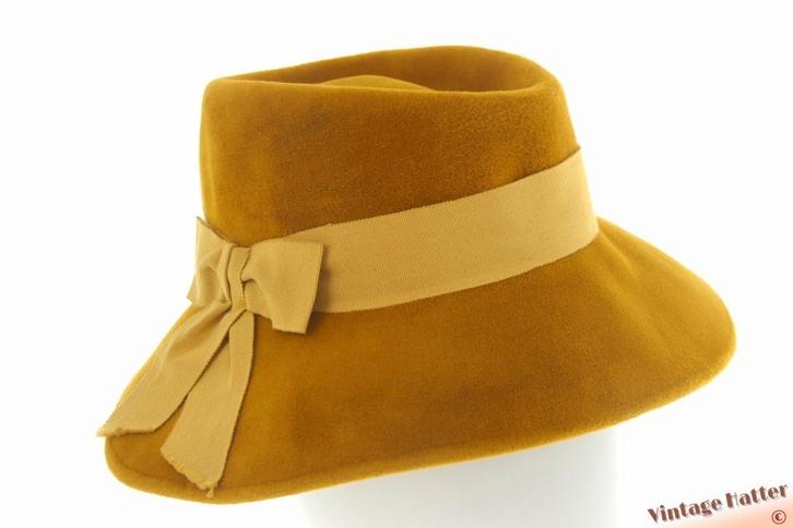 Vintage Dameshoed oranjegeel velour = S tot XS goede staat, Kleding | Dames, Hoeden en Petten, Zo goed als nieuw, Hoed, 55 cm (S, 6⅞ inch) of minder