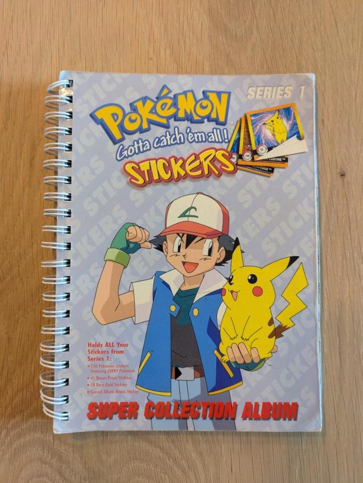 Pokémon sticker boekje (1e generatie), Hobby en Vrije tijd, Verzamelkaartspellen | Pokémon, Gebruikt, Overige typen, Ophalen of Verzenden