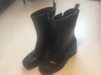 Elegante zwarte regenlaarzen, maat 41 - Nieuwstaat, Kleding | Dames, Schoenen, Ophalen, Nieuw, Zwart, Regenlaarzen