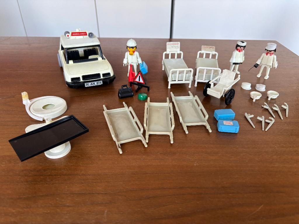 Vintage Playmobil ziekenhuissets 1976-1977, Ophalen of Verzenden, Gebruikt, Complete set
