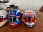 Max verstappen 1:2 helmen, Verzamelen, Automerken, Motoren en Formule 1, Ophalen of Verzenden, Zo goed als nieuw, Formule 1