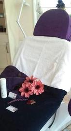 Salon stoel, Huis en Inrichting, Ophalen, Kunststof, Wit, Zo goed als nieuw