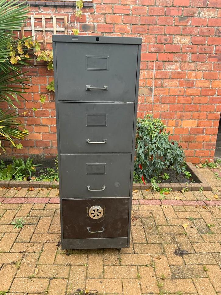 Rookkast, Huis en Inrichting, Keuken | Potten en Pannen, Zo goed als nieuw, Overige typen, Ophalen