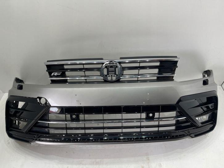 VOLKSWAGEN TIGUAN II 2 5NA R LINE VOORBUMPER BUMPER, Auto-onderdelen, Carrosserie en Plaatwerk, Bumper, Volkswagen, Voor, Gebruikt