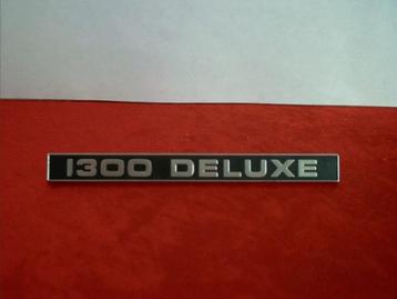 Ford Cortina MK2 Embleem 1300 DELUXE en 1600 DELUXE nos beschikbaar voor biedingen