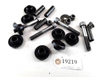 GSX750F 1998 - 2005 Suzuki Bout Bout divers D1-36195 beschikbaar voor biedingen