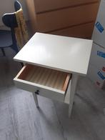 Hemnes Ikea Nachtkastje, 55 tot 70 cm, Zo goed als nieuw, Hout, Ophalen