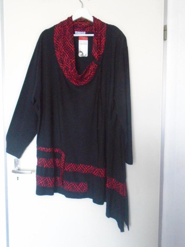 Magna A-Symmetrisch Tuniek Zwart Rood maat 48/50 Nieuw, Kleding | Dames, Grote Maten, Nieuw, Blouse of Tuniek, Rood, Verzenden