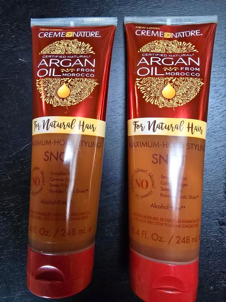 Creme of Nature Argan Oil SNOT - 1x nieuw 1x  gebruikt, Sieraden, Tassen en Uiterlijk, Uiterlijk | Haarverzorging, Zo goed als nieuw