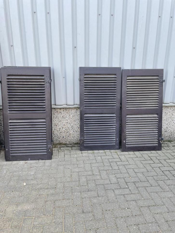 Prachtset massief meranti louvreluiken, Doe-het-zelf en Verbouw, Deuren en Horren, Zo goed als nieuw, Overige typen, Hout