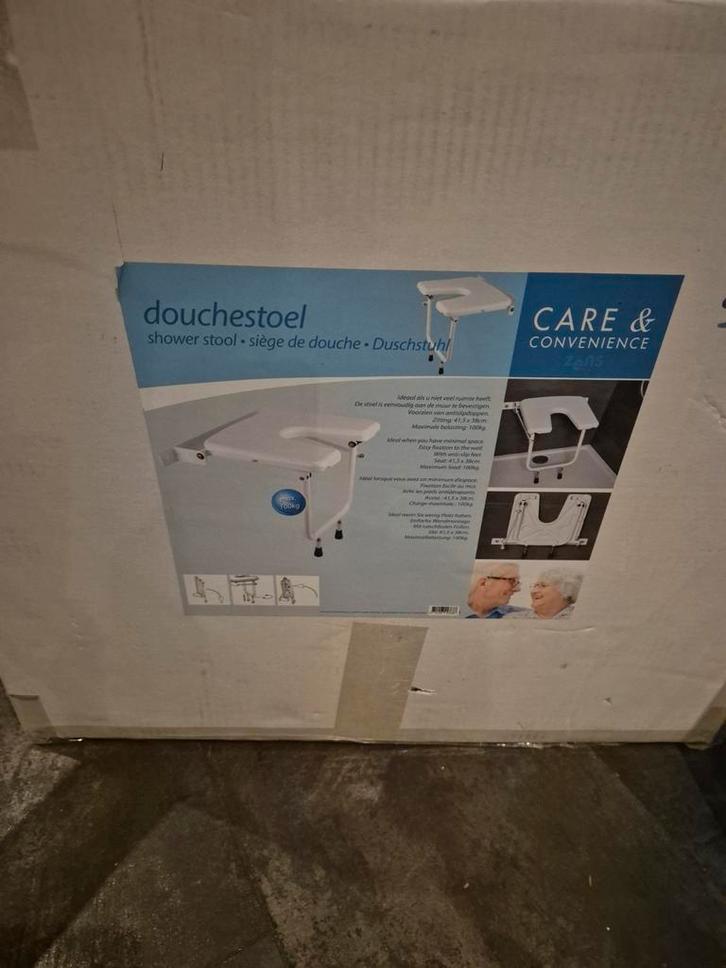 Douchestoel Opklapbaar - Nieuw in Doos!, Huis en Inrichting, Badkamer | Badkamermeubels, Nieuw, Overige typen, Minder dan 100 cm