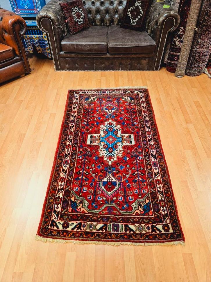 Perzisch Handgeknoopt Hamadan Tapijt. OPRUIMACTIE!, Huis en Inrichting, Stoffering | Tapijten en Kleden, Zo goed als nieuw, 100 tot 150 cm