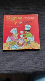 Nieuw boek Vivian den Hollander - Slagroom op je snoet, Nieuw, Ophalen of Verzenden, Vivian den Hollander