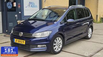 Volkswagen Touran 1.2 TSI Highline 7p New APK NAP auto beschikbaar voor biedingen