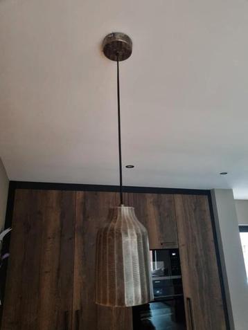 2 hanglampen  beschikbaar voor biedingen