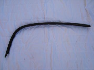 BMW Mini R52 - 51137123438 - Sierlijst rechts beschikbaar voor biedingen