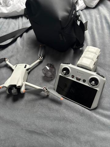 DJI Mini 3 Fly More Combo + RC Smart Controller beschikbaar voor biedingen