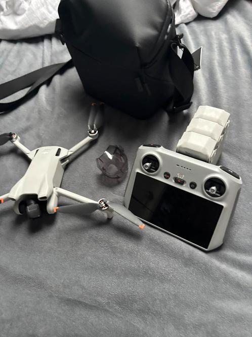 DJI Mini 3 Fly More Combo + RC Smart Controller, Audio, Tv en Foto, Drones, Zo goed als nieuw, Ophalen of Verzenden