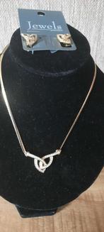 Monet Collier met Oorclips Bieden v/a€45euro, Verzenden, Overige materialen