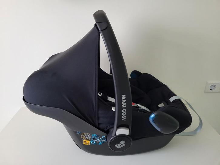 Maxi cosi rock essential black, Kinderen en Baby's, Autostoeltjes, Zo goed als nieuw, Maxi-Cosi, 0 t/m 13 kg, Isofix, Verstelbare rugleuning
