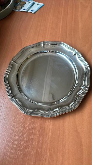 Verzilverd serveerbordje 24 cm beschikbaar voor biedingen